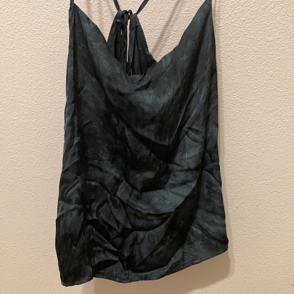 Viscos and rayon top size small